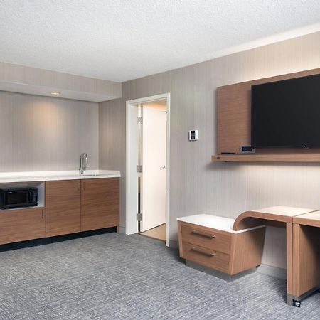 Courtyard By Marriott Lynchburg Hotel Ngoại thất bức ảnh