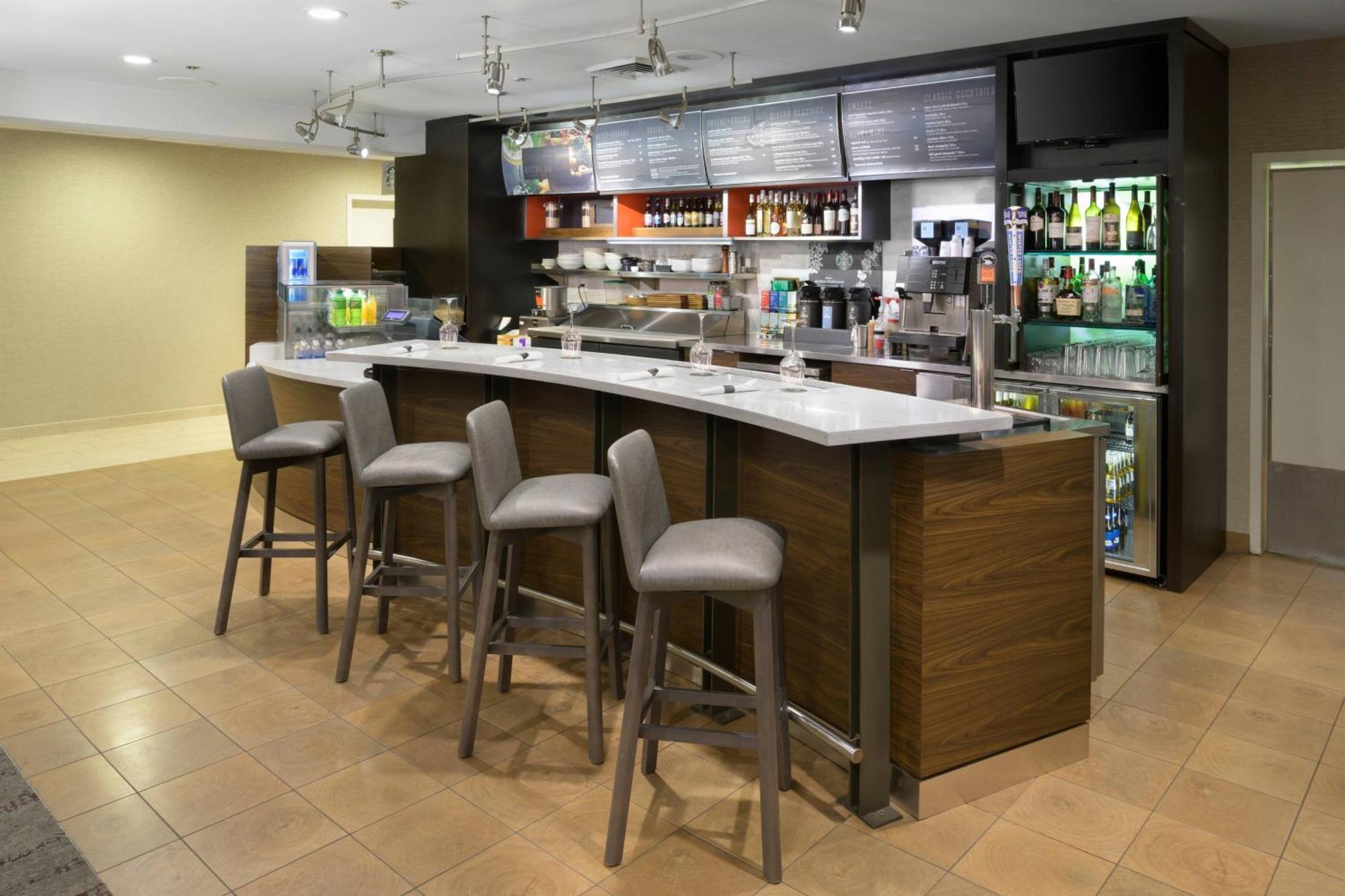 Courtyard By Marriott Lynchburg Hotel Ngoại thất bức ảnh