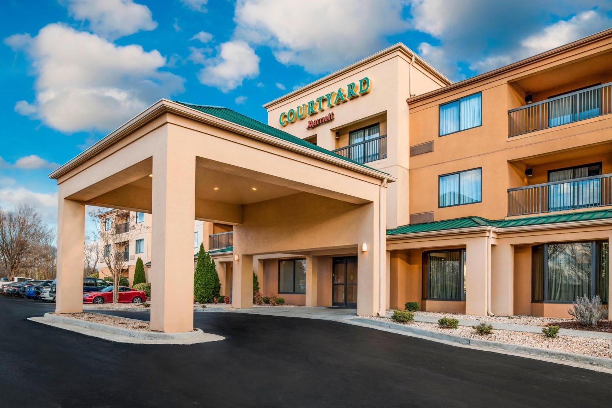 Courtyard By Marriott Lynchburg Hotel Ngoại thất bức ảnh