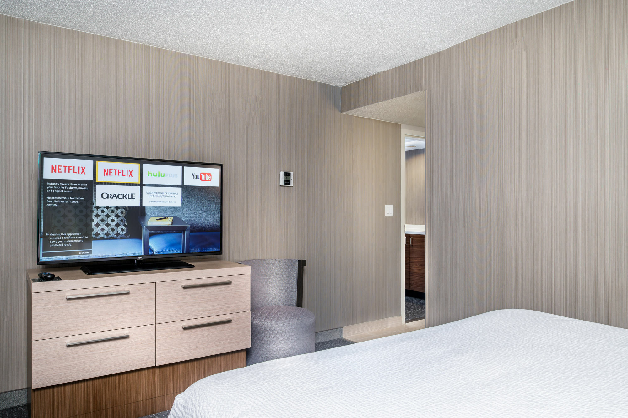 Courtyard By Marriott Lynchburg Hotel Ngoại thất bức ảnh